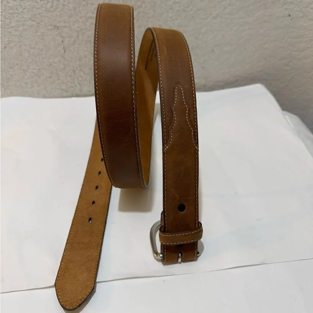NWOT Silver Creek Men's Classic Brown Leather Belt Brown 48